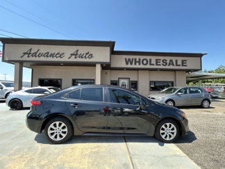 Used 2020 Toyota Corolla LE image 1