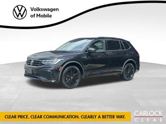 Used 2022 Volkswagen Tiguan SE R-Line image 1
