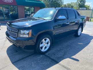 Used 2008 Chevrolet Avalanche LTZ w/ LTZ Preferred Equipment Group image 1