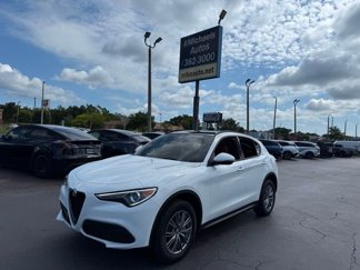 Used 2022 Alfa Romeo Stelvio Sprint image 1