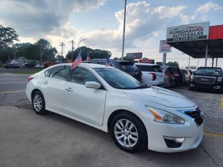 Used 2014 Nissan Altima 2.5 S image 1