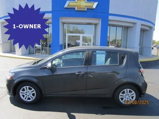 Used 2020 Chevrolet Sonic LT image 1