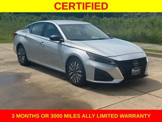 Used 2024 Nissan Altima 2.5 SV image 1