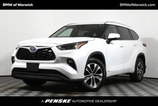 Used 2022 Toyota Highlander XLE image 1
