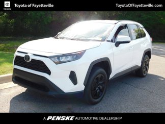Used 2019 Toyota RAV4 LE image 1