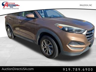 Used 2016 Hyundai Tucson SE image 1