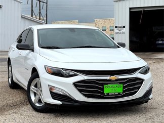Used 2022 Chevrolet Malibu LS image 1