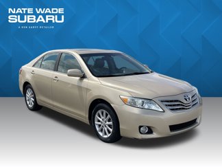 Used 2010 Toyota Camry XLE image 1