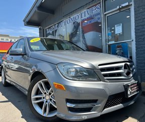 Used 2012 Mercedes-Benz C 300 4MATIC Sedan image 1