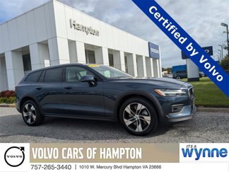 Certified 2023 Volvo V60 B5 Cross Country Plus image 1