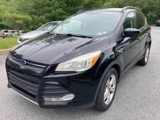 Used 2016 Ford Escape SE w/ Equipment Group 201A image 1