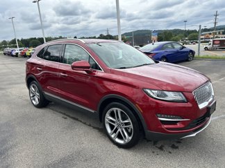 Used 2019 Lincoln MKC Reserve image 1