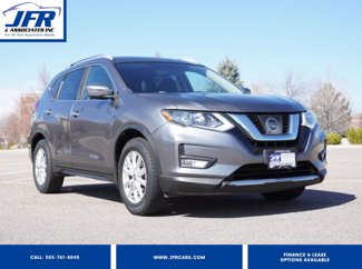 Used 2017 Nissan Rogue SV w/ SV Premium Package image 1
