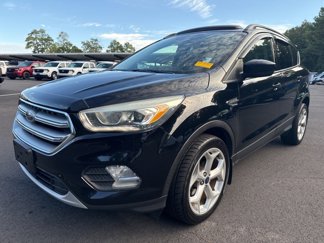 Used 2017 Ford Escape SE w/ SE Leather Comfort Package image 1