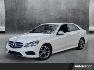 Used 2014 Mercedes-Benz E 250 BlueTEC Sedan image 1