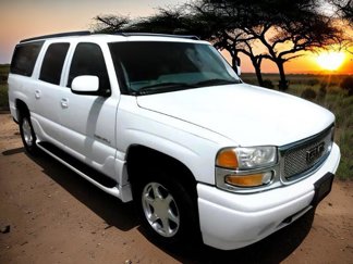 Used 2005 GMC Yukon XL Denali image 1