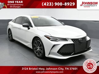 Used 2019 Toyota Avalon Touring image 1