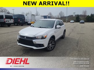 Used 2017 Mitsubishi Outlander Sport ES image 1