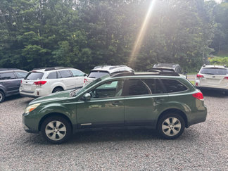 Used 2011 Subaru Outback 2.5i Premium image 1