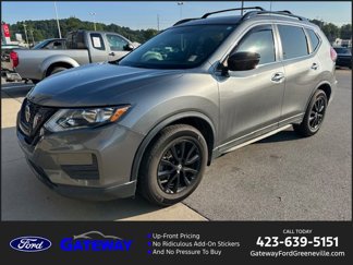 Used 2018 Nissan Rogue SV image 1