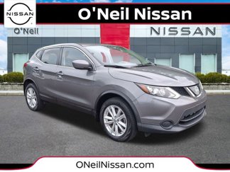 Certified 2018 Nissan Rogue Sport S image 1