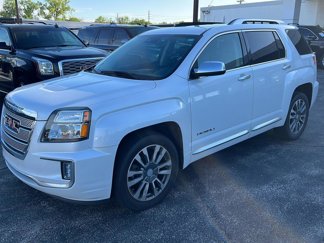 Used 2017 GMC Terrain Denali image 1