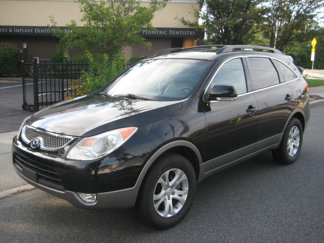 Used 2011 Hyundai Veracruz GLS w/ Premium Pkg 2 image 1