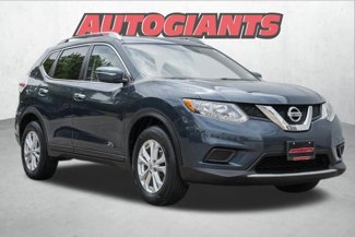 Used 2015 Nissan Rogue SV image 1