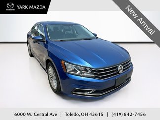 Used 2017 Volkswagen Passat 1.8T SE image 1