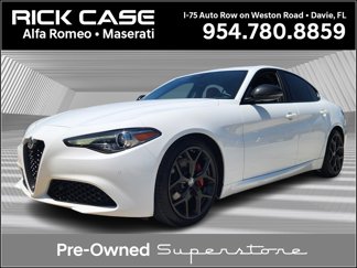 Used 2020 Alfa Romeo Giulia w/ Nero Edizione image 1