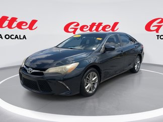 Used 2016 Toyota Camry SE image 1