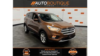 Used 2017 Ford Escape SE image 1