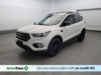 Used 2017 Ford Escape Titanium image 1