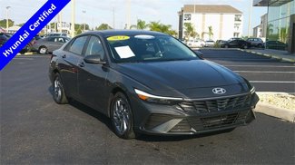 Certified 2024 Hyundai Elantra SEL image 1
