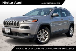 Used 2016 Jeep Cherokee Latitude image 1