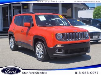 Used 2018 Jeep Renegade Latitude image 1