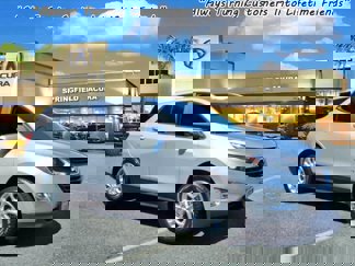 Used 2021 Chevrolet Equinox LT image 1
