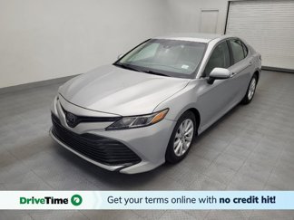 Used 2018 Toyota Camry LE image 1