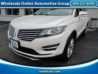Used 2017 Lincoln MKC Reserve image 1