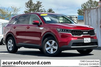 Used 2023 Kia Sorento LX image 1