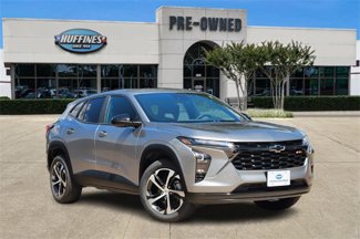 Used 2024 Chevrolet Trax RS w/ Sunroof Package image 1
