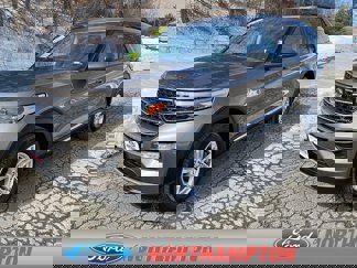 Certified 2021 Ford Explorer XLT w/ Equipment Group 202A image 1