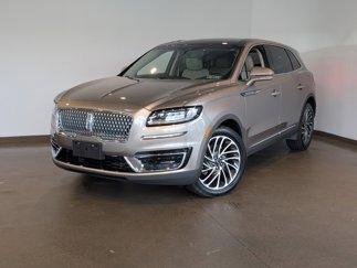 Used 2020 Lincoln Nautilus Reserve image 1