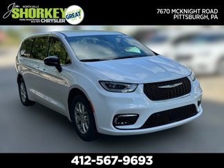 New 2026 Chrysler Pacifica Select image 1
