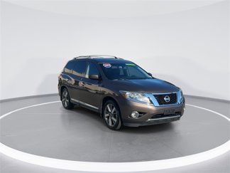 Used 2016 Nissan Pathfinder Platinum w/ Family Entertainment Package image 1