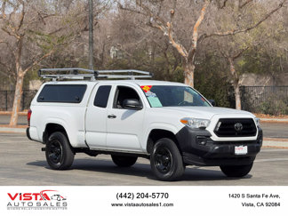 Used 2020 Toyota Tacoma SR image 1