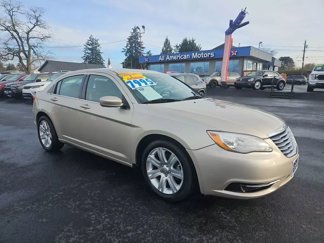 Used 2013 Chrysler 200 LX image 1
