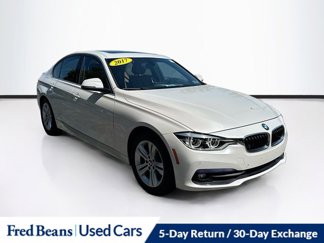 Used 2017 BMW 330i xDrive Sedan video 1