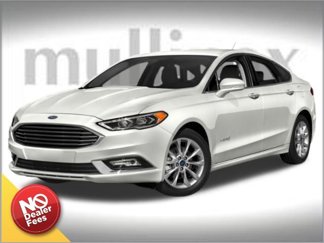 Used 2018 Ford Fusion SE image 1