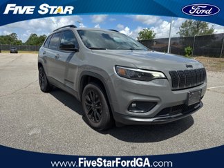 Used 2023 Jeep Cherokee Altitude Lux image 1